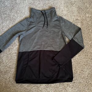 Columbia Fleece Pullover Womens XS Black Gray Sporty Athleisure Lightweight